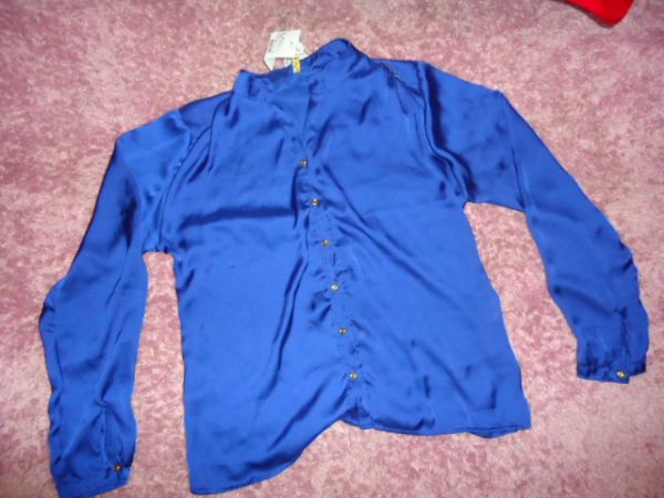 Camisa Cetim com Spikes